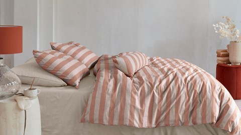 Dekbed Bold Stripe, pastel