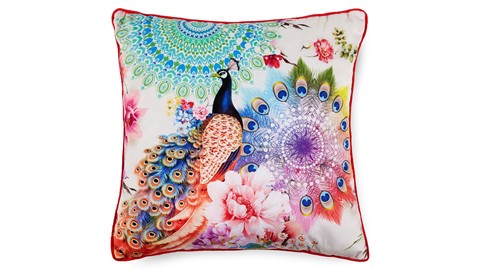 ks_muller_bengta_filledpillow_square_front_kaal