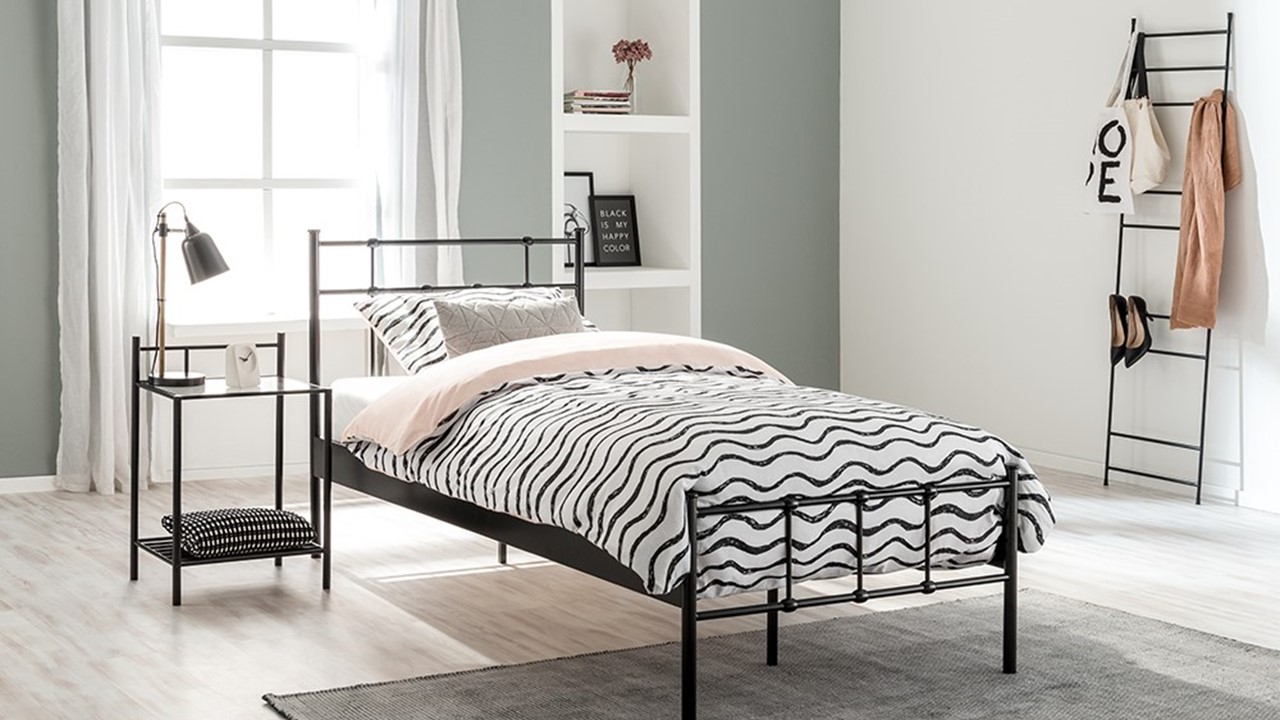 Goneryl Barcelona Rodeo Bed Xam | Beddenreus