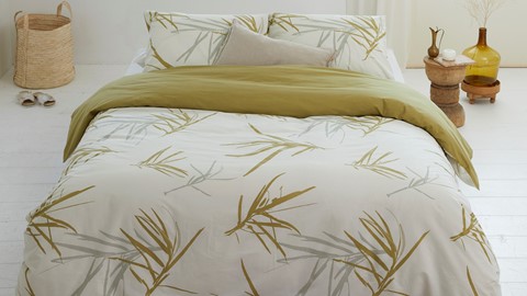 dbo_walra_remade_bamboograsses_geel_rvv_sfeer1
