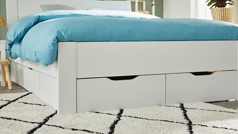 Bed Space met lederlook hoofdbord en opbergladen, wit + bruin