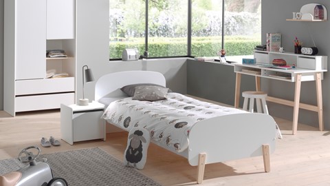 Complete slaapkamer Kiddy met nachtkast, kast en bureau met opzet, wit
