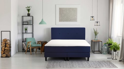 Boxspring Illinois vlak met gestoffeerd matras, blauw