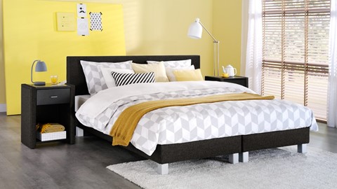 Box Kerry Deluxe vlak met polyether matras, zwart