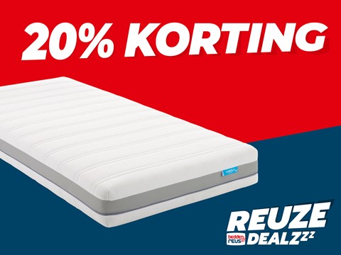 een matras op een rode en blauwe achtergrond
